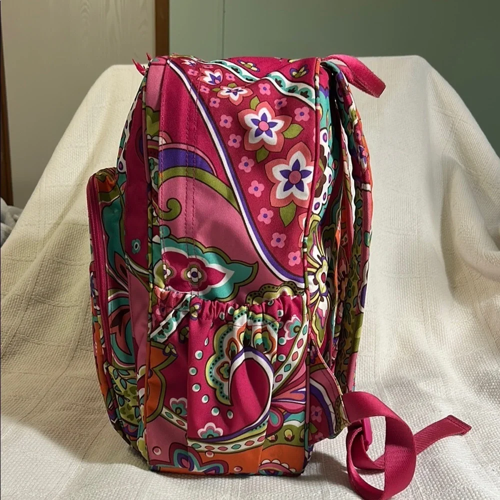 VERA BRADLEY Colorful Paisley / Floral Backpack